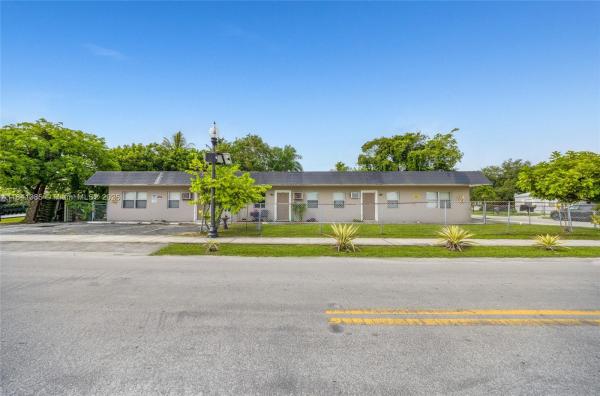 Progresso Village, 848 NW 2nd Ave, Fort Lauderdale, Florida 33311, image 1