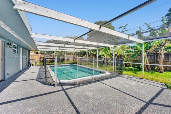 Delray Beach Highlands, 2132 SW 13th St, Delray Beach, Florida 33445, image 1