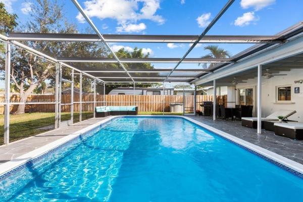 Hollywood Hills, 3719 W Park Rd, Hollywood, Florida 33021, image 1