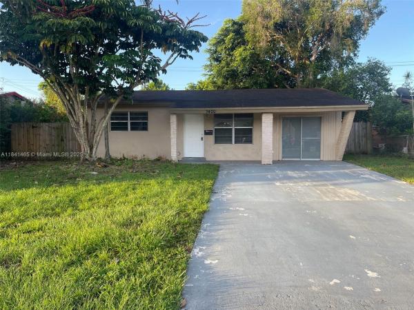 Driftwood Estates, 7420 N Farragut St, Hollywood, Florida 33024, image 1