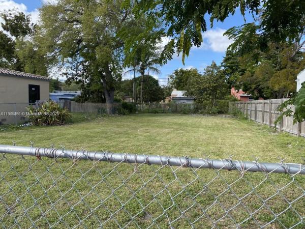 Columbia Park, 247 NW 45th St, Miami, Florida 33127, image 1