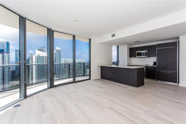 Brickell Heights East, 45 SW 9th St #3803, Miami, Florida 33130, image 2