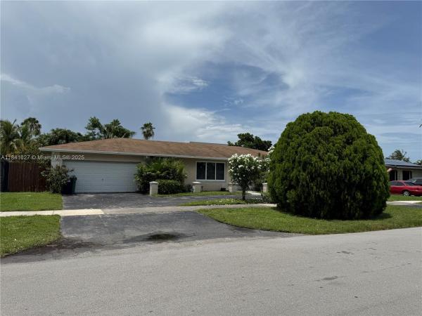 Saga Bay, 8121 SW 205th St, Cutler Bay, Florida 33189, image 1