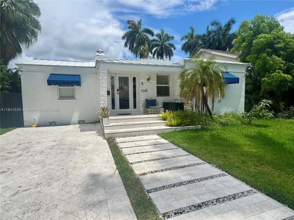 Hollywood Lakes, 1245 Van Buren St #1245, Hollywood, Florida 33019, image 1