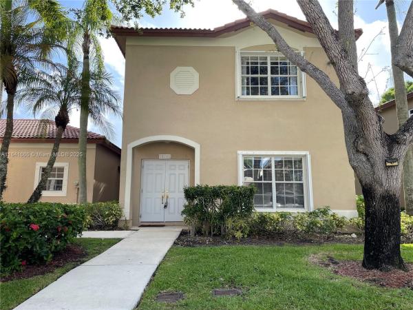 Emerald Courts, 16242 Emerald Cove Rd, Weston, Florida 33331, image 1