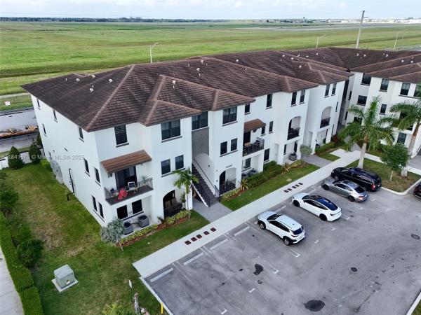 15500 SW 136 St 202, Unincorporated Dade County, Florida 33196, image 1
