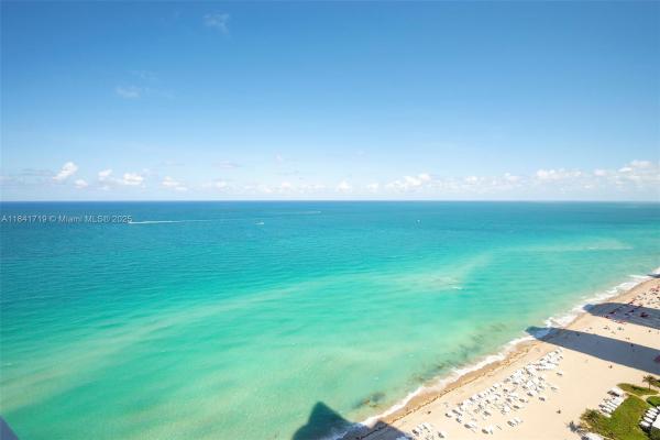 Trump Royale, 18201 Collins Ave #4009A, Sunny Isles Beach, Florida 33160, image 2