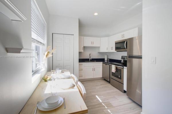 427 NW 34th St #1, Miami, Florida 33127, image 1