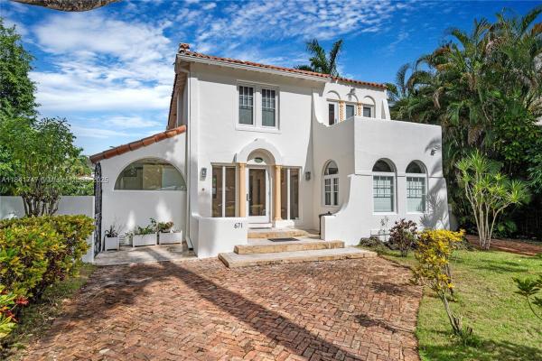 Bayshore, 671 NE 57th St, Miami, Florida 33137, image 1