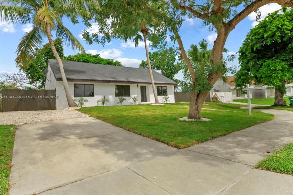 20620 SW 120th Pl, Miami, Florida 33177, image 1