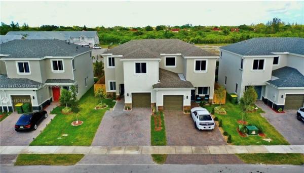 1703 SE 8th Pl, Homestead, Florida 33034, image 1