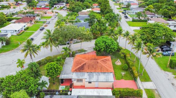 Coral Way Center, 2550 SW 65th Ave, Coral Terrace, Florida 33155, image 3