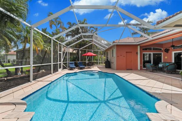 Lake St Croix At Indigo Lakes, 5315 NW 49th Ct, Coconut Creek, Florida 33073, image 1