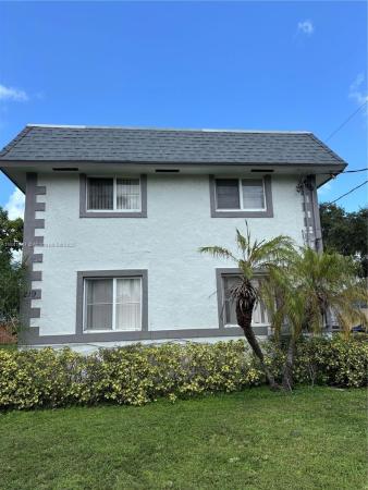North Hollywood, 219 W Dixie Hwy #B, Dania Beach, Florida 33004, image 1