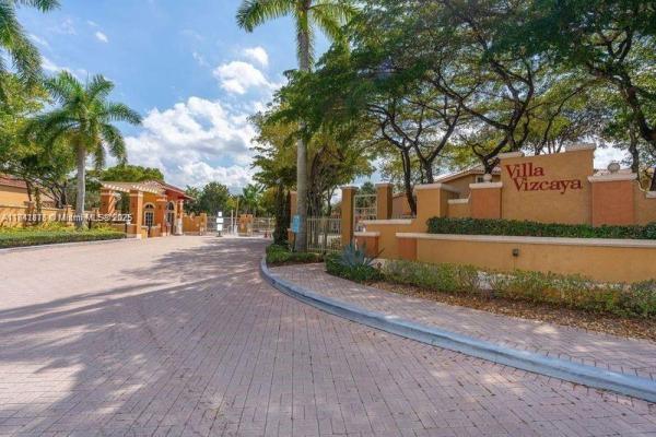 8424 NW 139th Ter #2705, Miami Lakes, Florida 33016, image 3