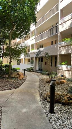 Royal Palm At Plantation, 6800 Cypress Rd #103, Plantation, Florida 33317, image 1