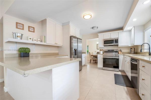 11441 SW 33rd Ln, Miami, Florida 33165, image 1
