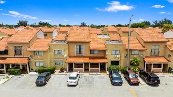 Residencial El Prado, 2735 W 61 Pl 204, Hialeah, Florida 33016, image 1