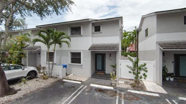 3542 SW 17th St 2b, Miami, Florida 33145, image 1