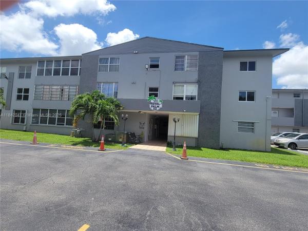 160 Royal Palm Rd 317, Hialeah, Florida 33016, image 1