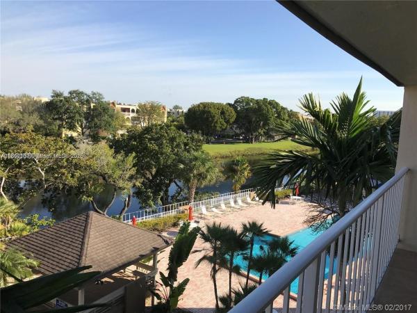 7755 SW 86 #C-401, Unincorporated Dade County, Florida 33143, image 1