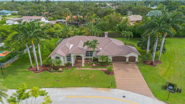 Emerald Isles Estates, 13103 SW 16th St, Davie, Florida 33325, image 1