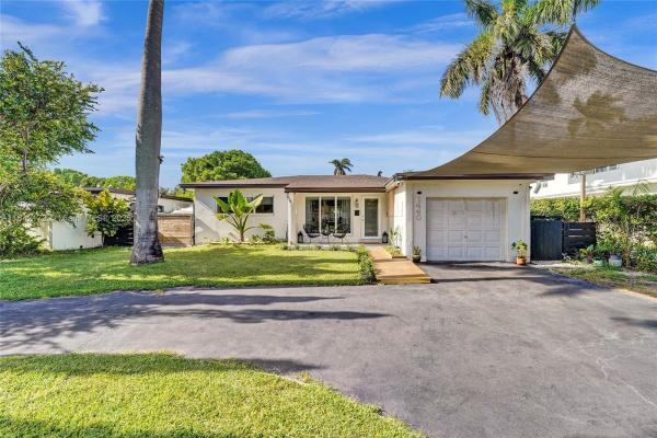 Hollywood Country Club, 1440 Grant St, Hollywood, Florida 33020, image 1