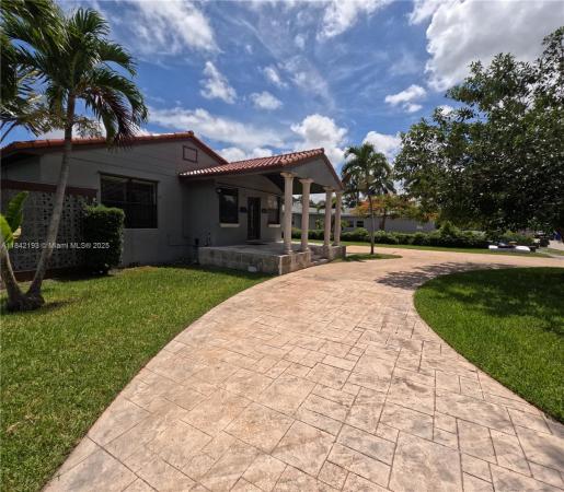 Hollywood Little Ranches, 2518 Monroe St #1-2, Hollywood, Florida 33020, image 1