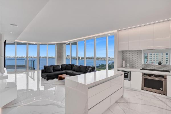 Paramount Bay, 2020 N Bayshore Dr #1402, Miami, Florida 33137, image 1