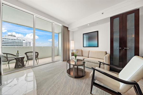 Sorrento Tower, 4391 Collins Ave #802, Miami Beach, Florida 33140, image 2