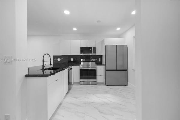 Sterling 56, 5790 Stirling Rd #112, Hollywood, Florida 33021, image 1