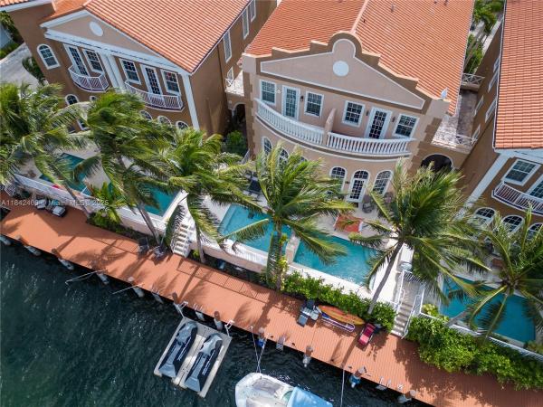Aquavista, 3907 NE 170th St 3907, North Miami Beach, Florida 33160, image 1