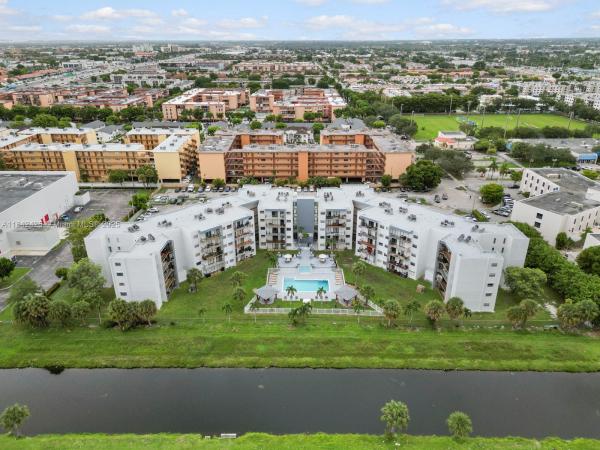 Versailles Plaza, 1820 W 53rd St #319, Hialeah, Florida 33012, image 1