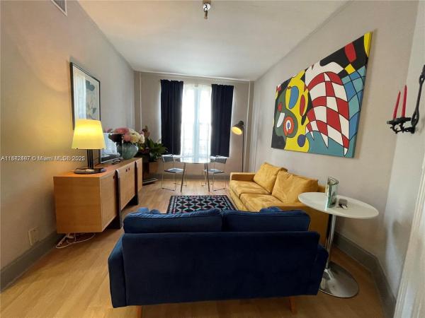 Beverly Terrace Manor, 3224 Biscayne Blvd #B1, Miami, Florida 33137, image 1