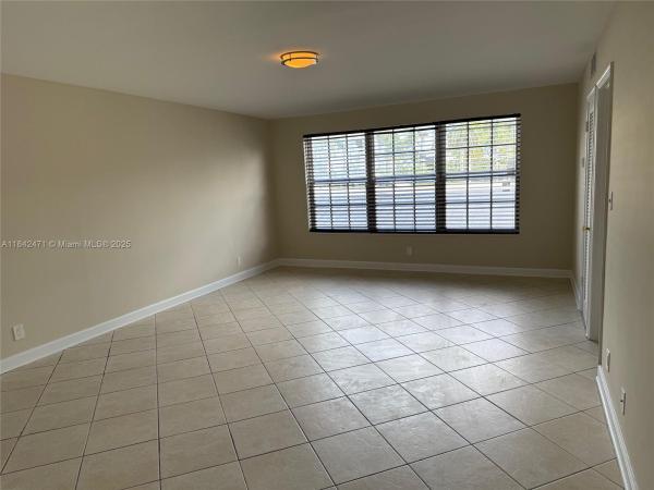 Village At Harbor Beach, 2420 SE 17th Cswy #201C, Fort Lauderdale, Florida 33316, image 1