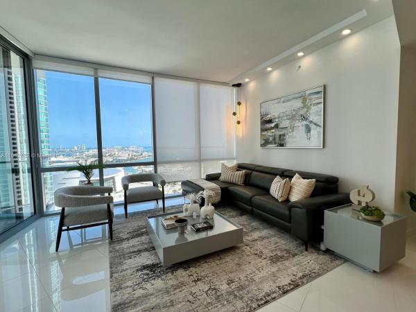 Paramount Miami Worldcenter, 851 NE 1st Ave #2309, Miami, Florida 33132, image 1