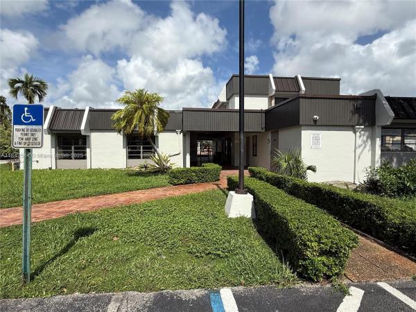 10431 N Kendall Dr #D206, Unincorporated Dade County, Florida 33176, image 1