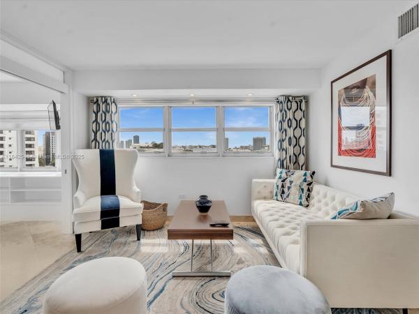 Octagon Towers, 1881 Washington Ave #10G, Miami Beach, Florida 33139, image 1