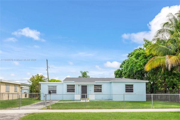 16921 SW 302nd Ter, Homestead, Florida 33030, image 3
