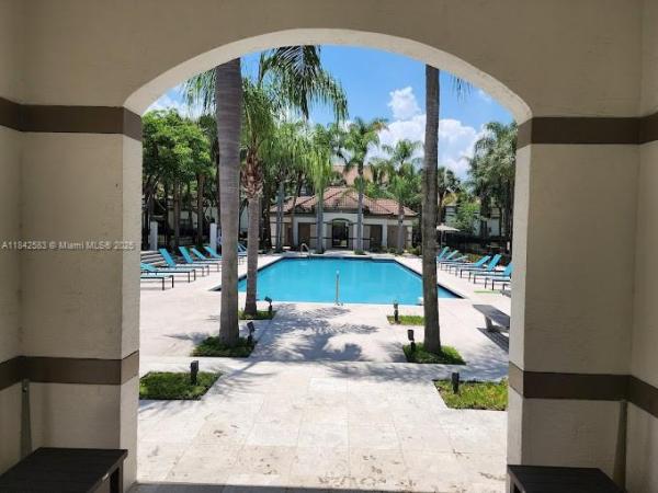 Hollywood Parc, 640 S Park Rd #15-4, Hollywood, Florida 33021, image 1