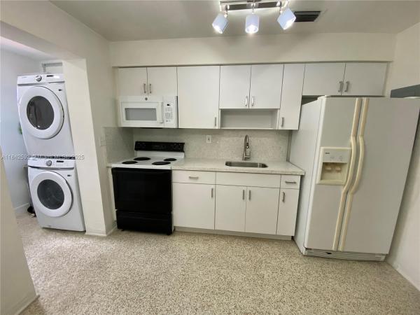 2608 W 8th Ave #2608, Hialeah, Florida 33010, image 1