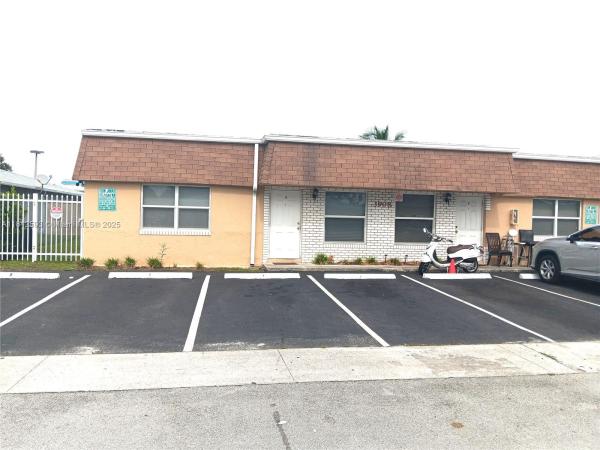 Oriole Estates, 3908 NW 30th Ter, Lauderdale Lakes, Florida 33309, image 1