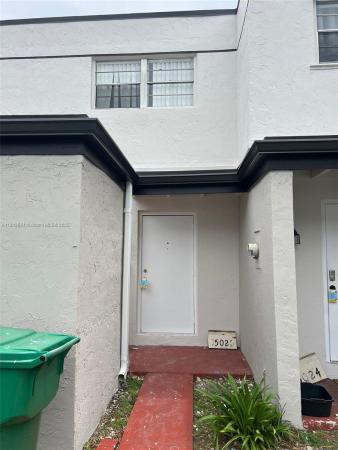 15022 SW 80th Ter #905, Unincorporated Dade County, Florida 33193, image 1