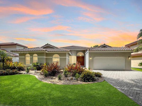 Terra Lago, 10621 Paris St, Cooper City, Florida 33026, image 1