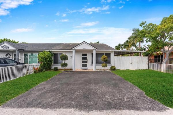 Del Prado Gardens, 4042 NW 181st Ln, Miami Gardens, Florida 33055, image 1