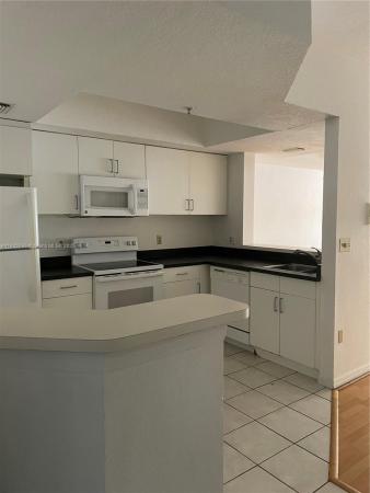 Villas De Tuscany, 711 SW 148th Ave #403, Sunrise, Florida 33325, image 2