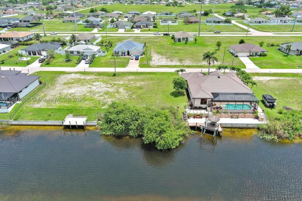 Cape Coral Residential, 401 NW 24th Ter, Cape Coral, Florida 33993, image 1