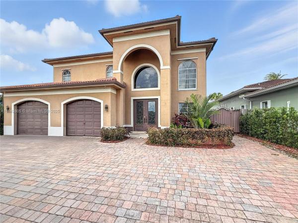 9751 SW 35th St, Miami, Florida 33165, image 1