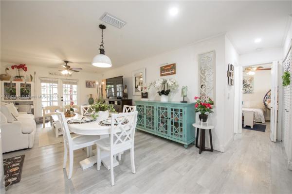 Townhomes Of Audubon South, 1317 Towhee St, Homestead, Florida 33035, image 2