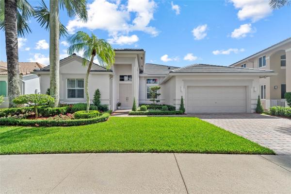 Hunters Pointe, 2530 Hunters Run Way, Weston, Florida 33327, image 1